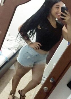 Colombiana es cogida por un negro 7