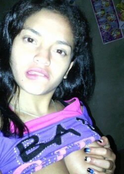 Putipobre tetona se graba turbandose sabroso 6
